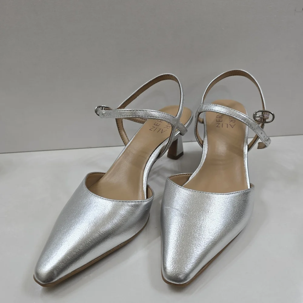 Naturalizer Tara Ankle Strap Pumps